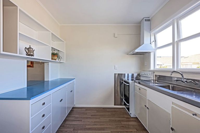 Photo of property in 310 Lyndon Road West, Hastings, 4122