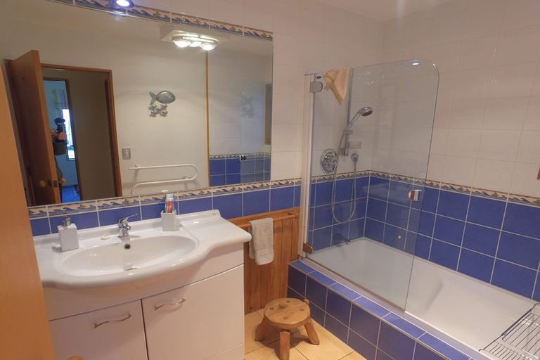 Photo of property in 48 Riverside Road, Frankton, Queenstown, 9300