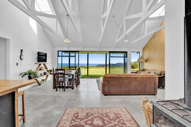 Photo of property in 749 Upper Pitone Road, Pitone, New Plymouth, 4374