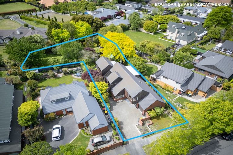 Photo of property in 16 Felstead Place, Avonhead, Christchurch, 8042