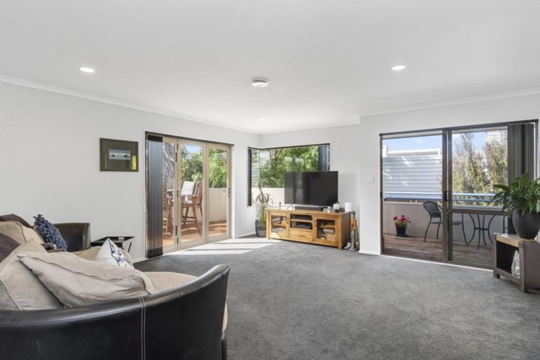 Photo of property in 52 Little John Drive, Bellevue, Tauranga, 3110