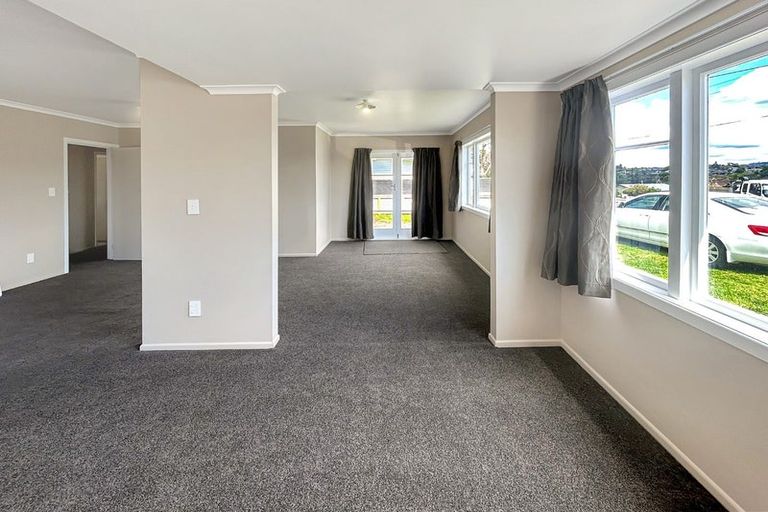 Photo of property in 16 No 1 Road, Te Puke, 3119