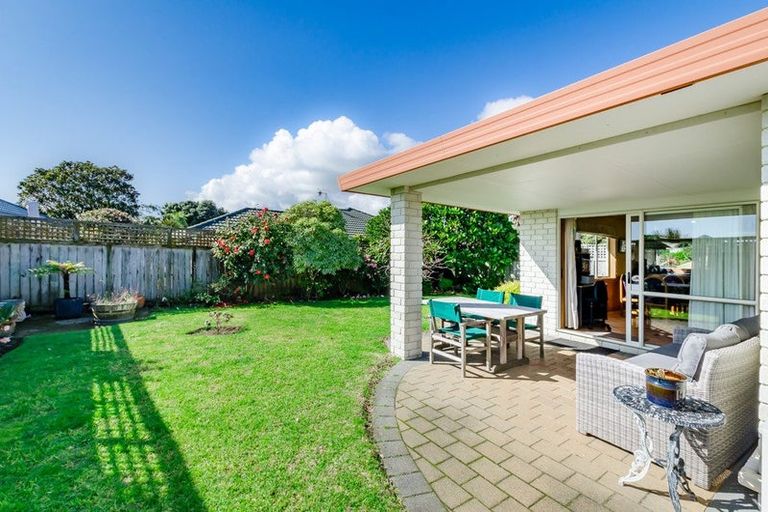 Photo of property in 23 Kotuku Drive, Paraparaumu Beach, Paraparaumu, 5032