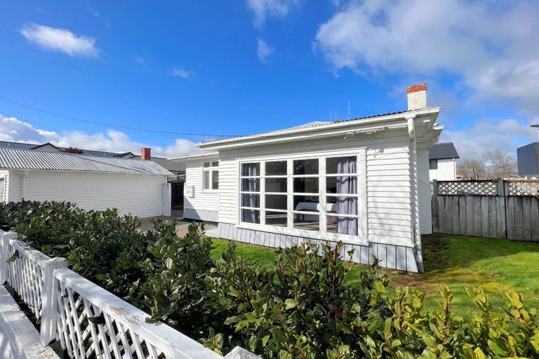 Photo of property in 42 Cook Street, Hamilton East, Hamilton, 3216