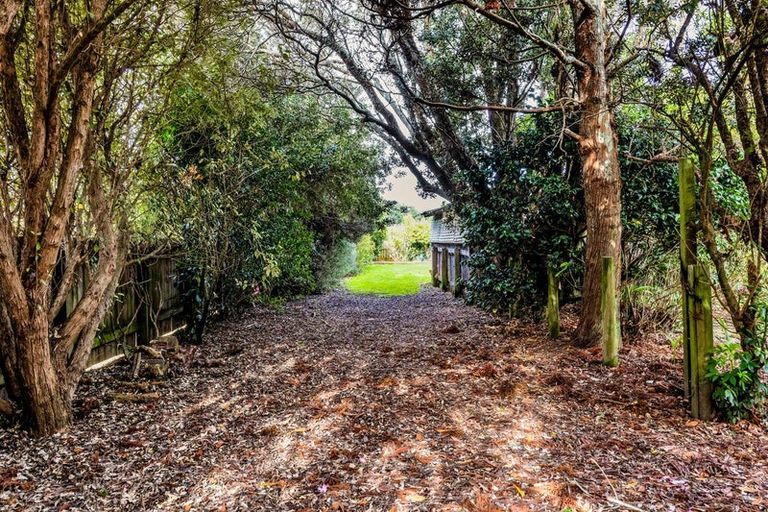 Photo of property in 165 South Road, Hawera, 4610