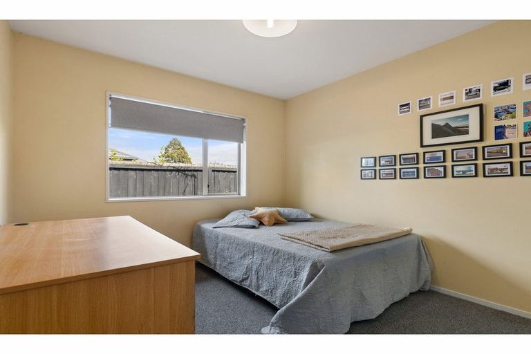 Photo of property in 3 Magnolia Lane, St Albans, Christchurch, 8052