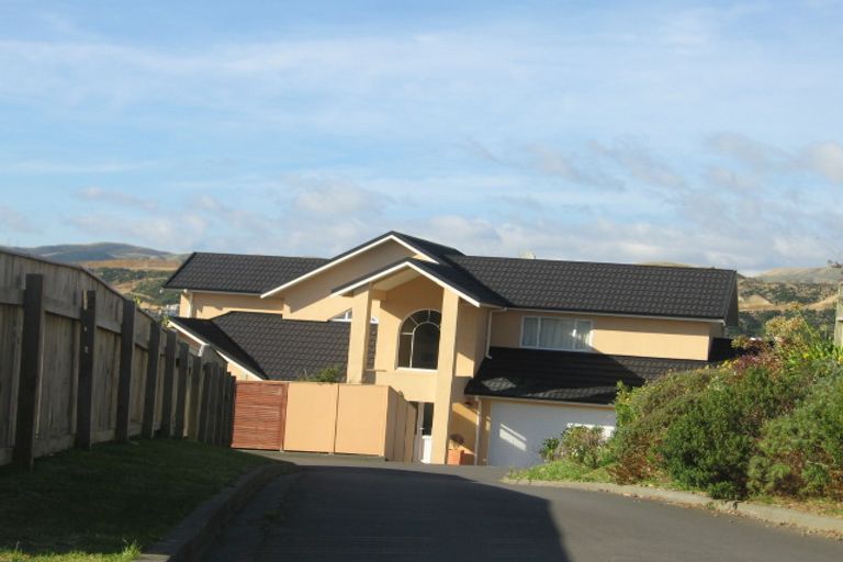 Photo of property in 11 The Topdeck, Whitby, Porirua, 5024