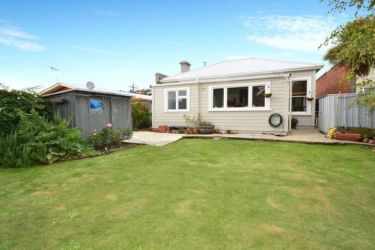 Photo of property in 69 Fitzroy Street, Caversham, Dunedin, 9012