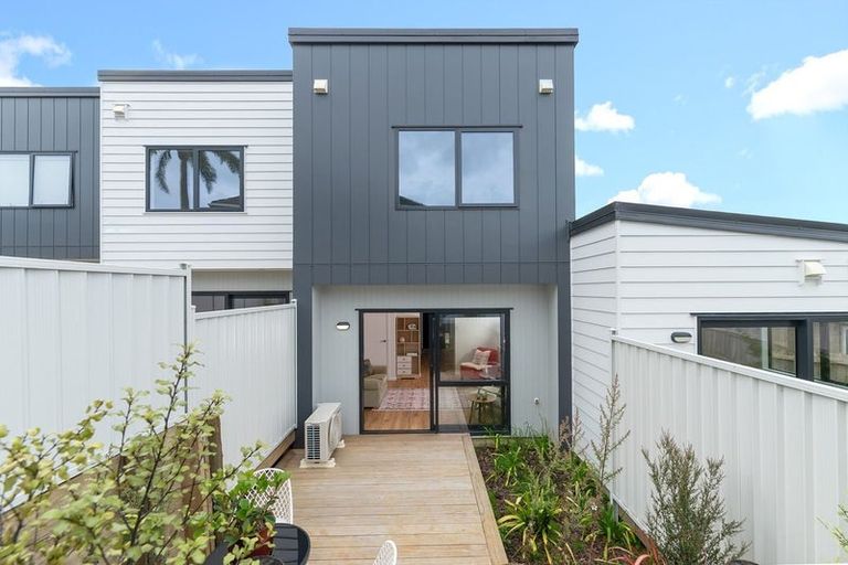 Photo of property in 79 Vincent Street, Howick, Auckland, 2014