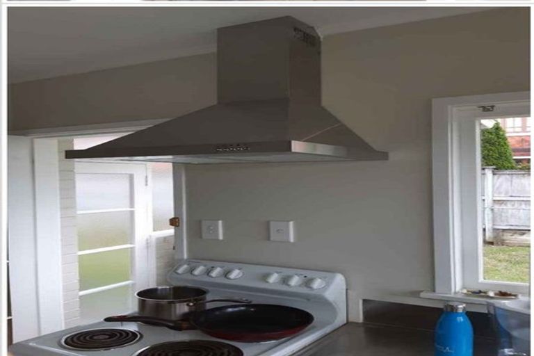 Photo of property in 3/10 Hororata Road, Hauraki, Auckland, 0622