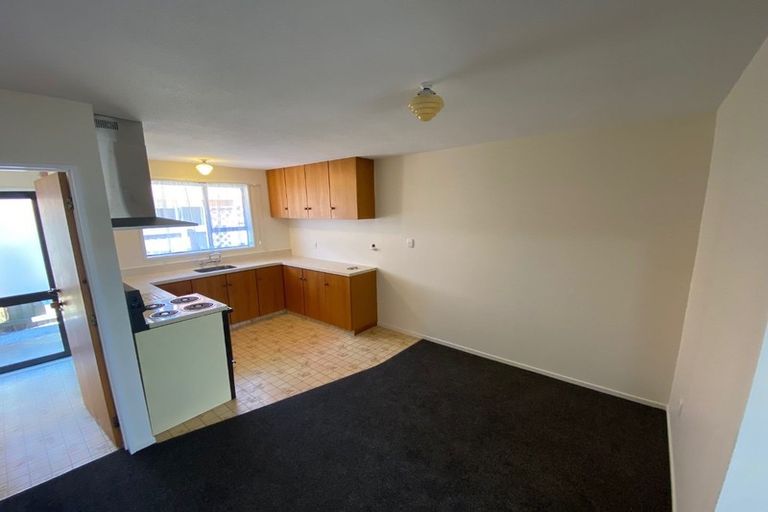 Photo of property in 2/25 Lyndon Street, Riccarton, Christchurch, 8041