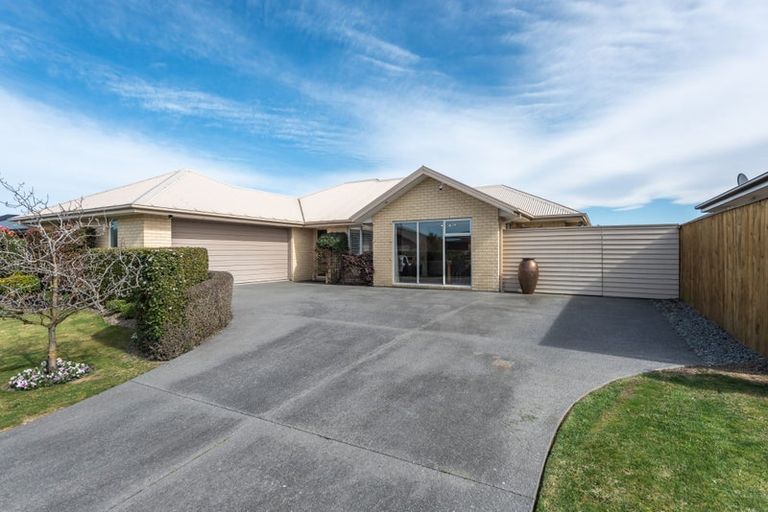 Photo of property in 7 Lancewood Way, Rangiora, 7400
