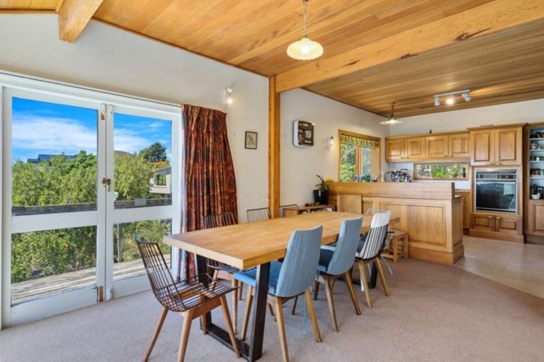 Photo of property in 140 Major Hornbrook Road, Mount Pleasant, Christchurch, 8081