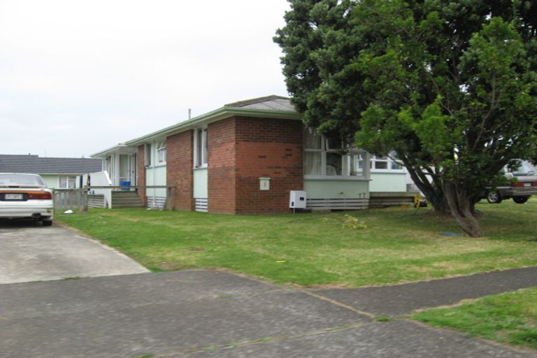 Photo of property in 23 Mariner Street, Mangere, Auckland, 2022