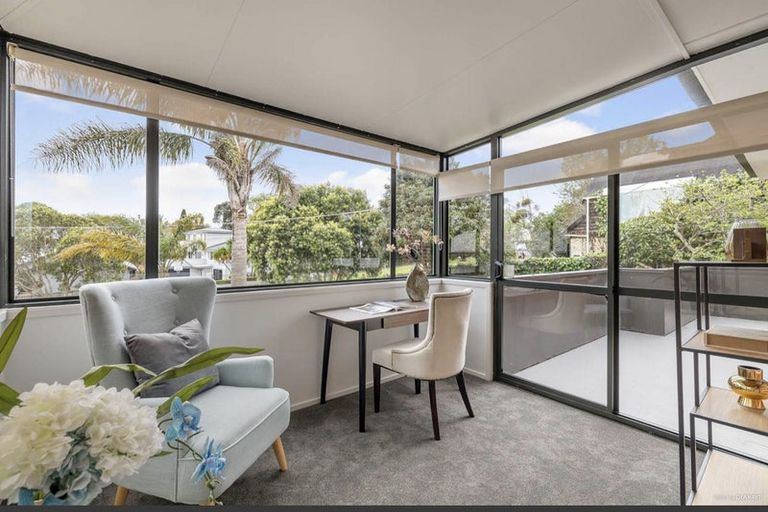 Photo of property in 10 Kerrykeel Drive, Flat Bush, Auckland, 2019