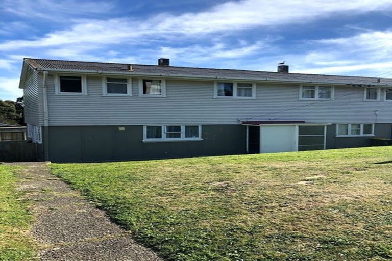 Photo of property in 81- 85 Hampshire Street, Cannons Creek, Porirua, 5024