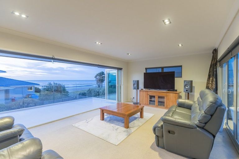 Photo of property in 177a Manly Street, Paraparaumu Beach, Paraparaumu, 5032
