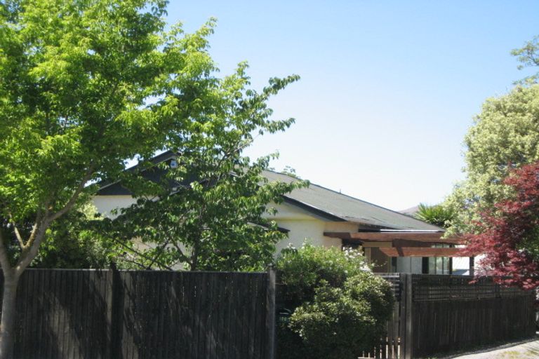Photo of property in 102a Somerfield Street, Somerfield, Christchurch, 8024