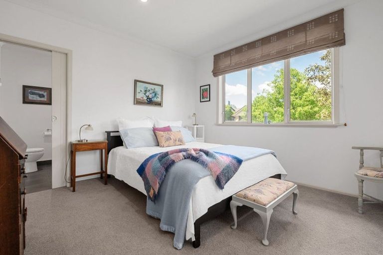 Photo of property in 52 Magellan Rise, Flagstaff, Hamilton, 3210