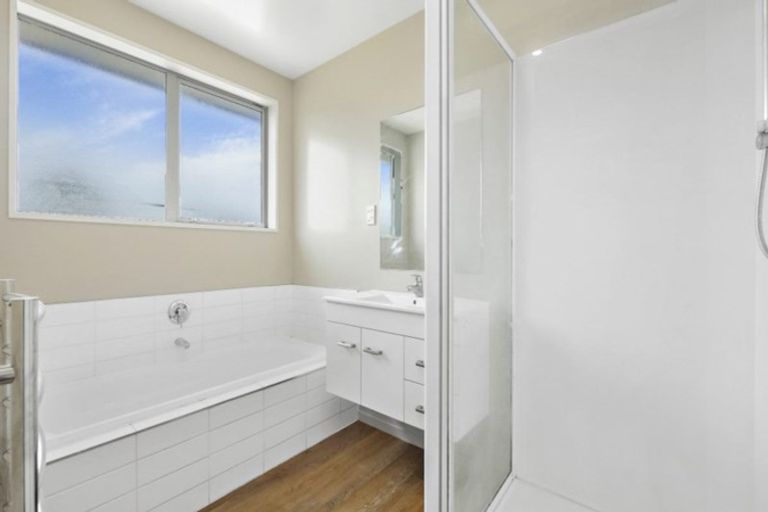Photo of property in 1/471 Pages Road, Aranui, Christchurch, 8061