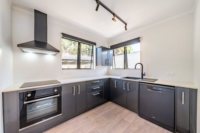Photo of property in 15b Gribble Grove, Stokes Valley, Lower Hutt, 5019