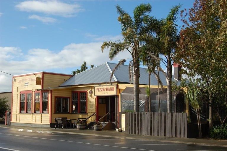 Photo of property in 38 Ferry Road, Waipu, 0510