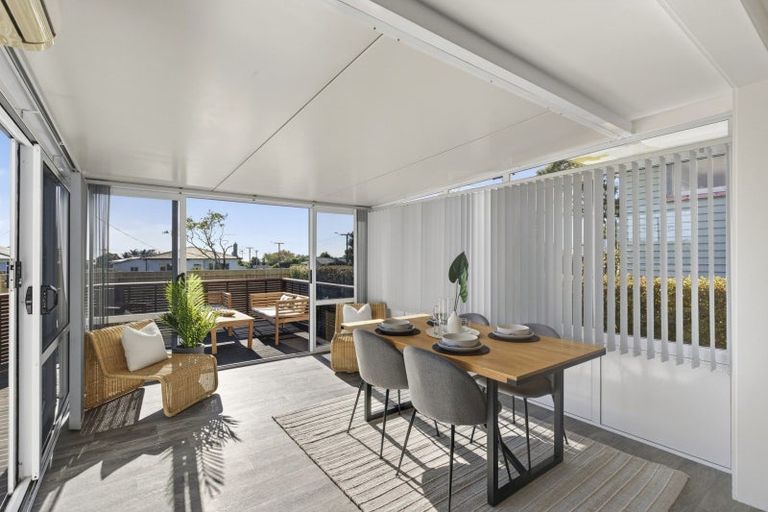Photo of property in 26a Cowling Road, Hurdon, New Plymouth, 4310