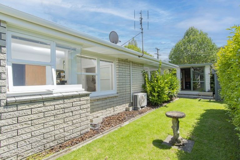 Photo of property in 2 Chevron Drive, Bellevue, Tauranga, 3110