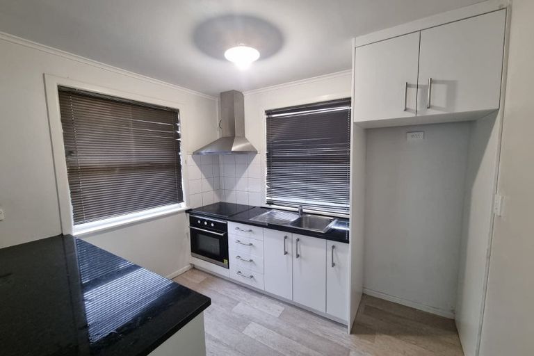 Photo of property in 33 Hywell Place, Manurewa, Auckland, 2102