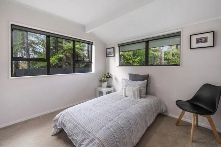 Photo of property in 21 Gillam Crescent, Springfield, Rotorua, 3015