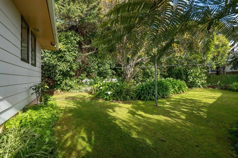 Photo of property in 1/12 Atiawa Street, Glen Avon, New Plymouth, 4312