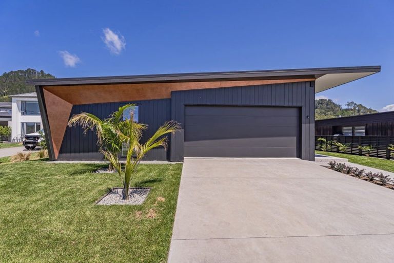 Photo of property in 133 Motu Grande, Pauanui, Hikuai, 3579