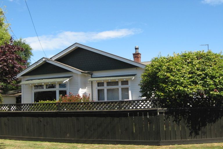 Photo of property in 35 Lindsay Street, St Albans, Christchurch, 8014