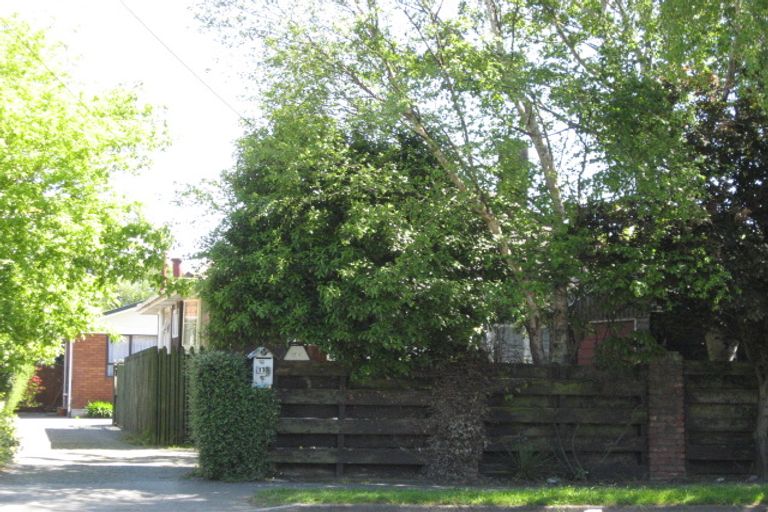 Photo of property in 2/175 Greers Road, Burnside, Christchurch, 8053