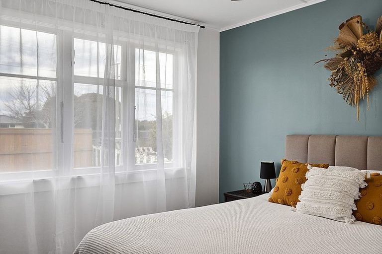 Photo of property in 2 Puriri Street, Hawera, 4610