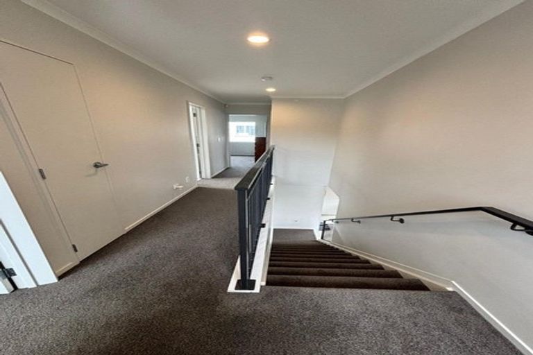 Photo of property in 33d Anselmi Ridge Road, Pukekohe, 2120