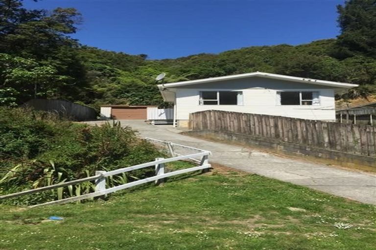 Photo of property in 128 Hair Street, Wainuiomata, Lower Hutt, 5014
