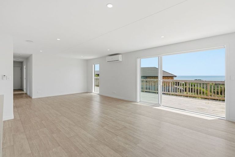 Photo of property in 34 Eagles Way, Cable Bay, 0420