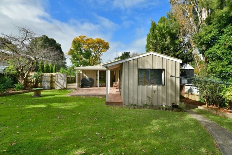Photo of property in 4 Shadon Place, Stanmore Bay, Whangaparaoa, 0932