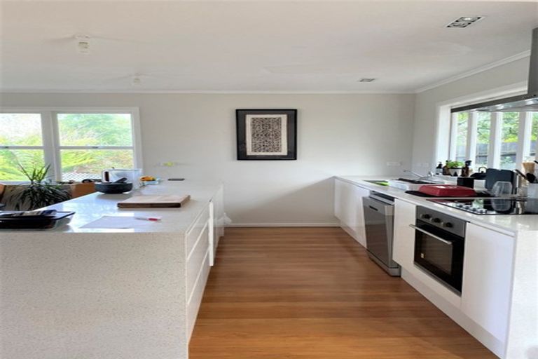 Photo of property in 33 Orion Place, Hillcrest, Auckland, 0627