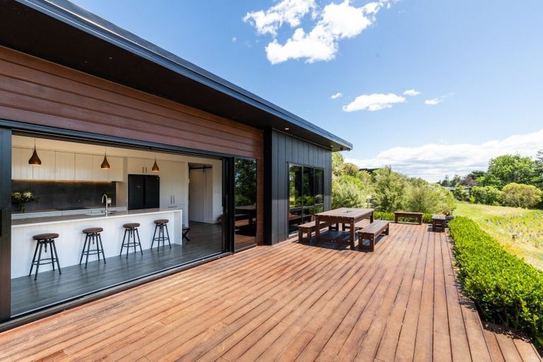 Photo of property in 157 Durham Drive, Havelock North, 4130