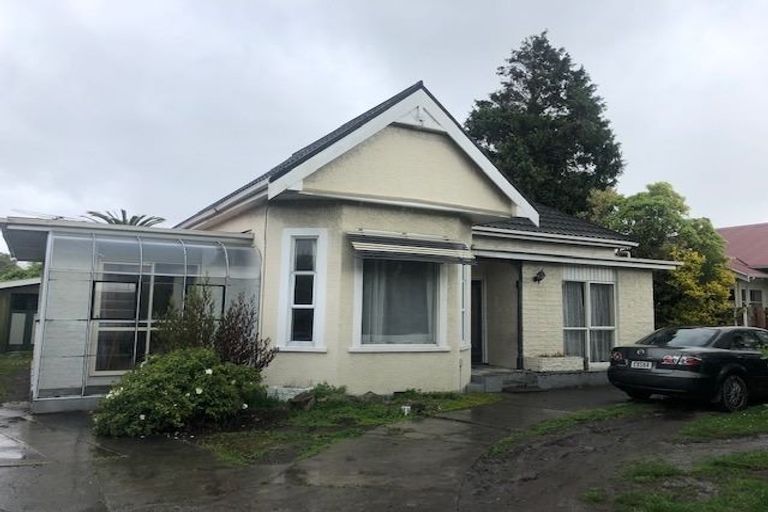 Photo of property in 15 Maxwell Street, Riccarton, Christchurch, 8041