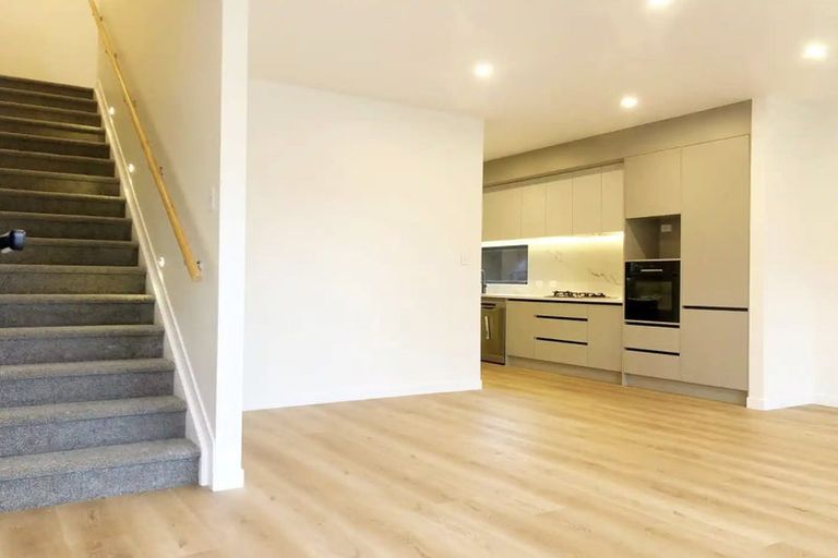 Photo of property in 7 Yellow Pear Lane, Karaka, Papakura, 2113