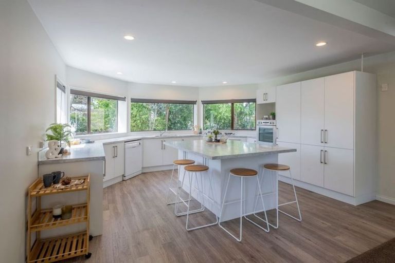 Photo of property in 88a Mazengarb Road, Paraparaumu Beach, Paraparaumu, 5032