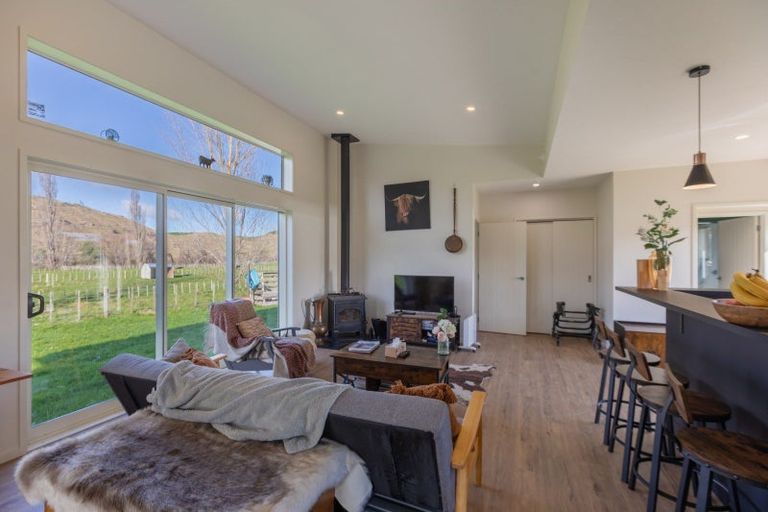 Photo of property in 60 River Road, Otane, Waipawa, 4271