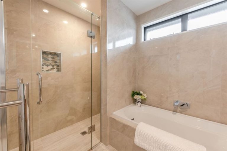 Photo of property in 25 Little Gem Road, Hornby, Christchurch, 8025