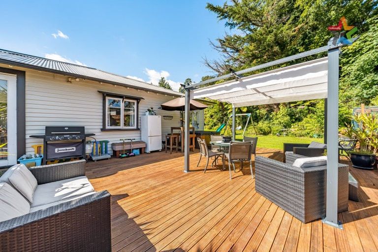 Photo of property in 32 Hair Street, Wainuiomata, Lower Hutt, 5014