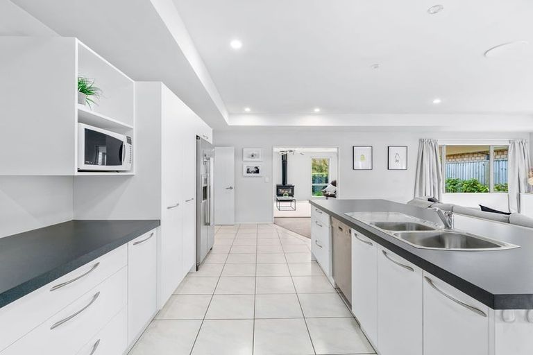 Photo of property in 22 Everest Way, Springston, 7616