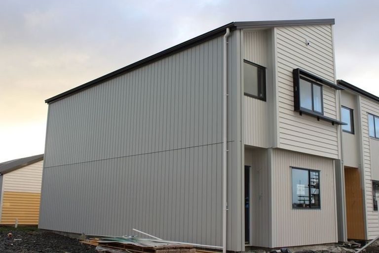 Photo of property in 39 Kairakau Street, Papakura, 2110