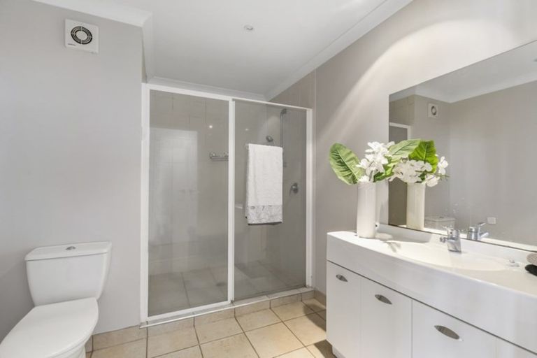 Photo of property in 8/8 Monte Cassino Place, Birkdale, Auckland, 0626